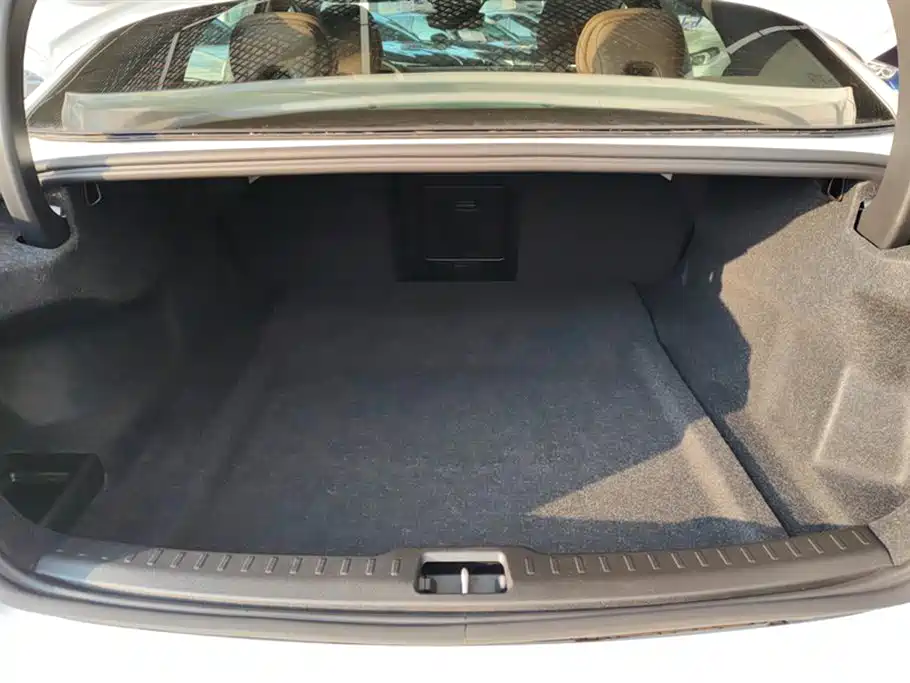 Volvo S60 2026 B4 Luxury