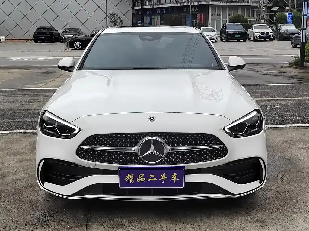 Mercedes-Benz C-Class — миниатюра 2