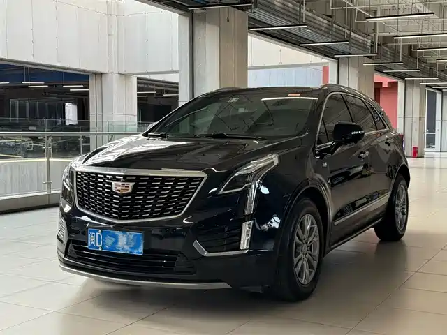 CADILLAC XT5