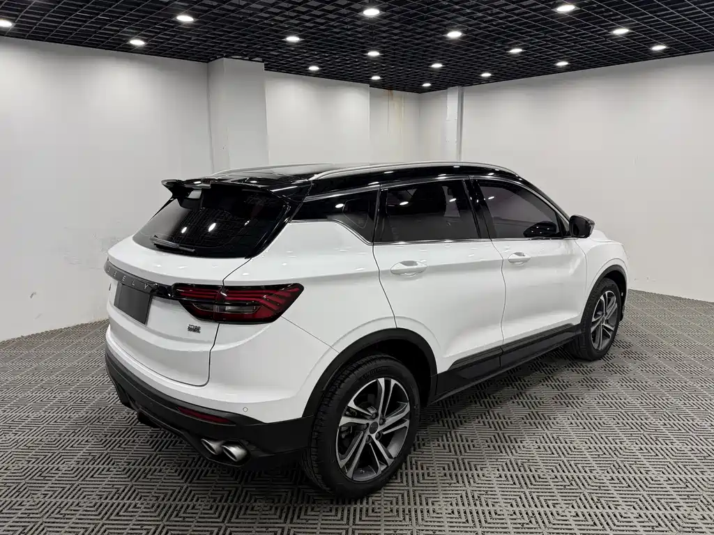 Geely Binyue — миниатюра 7