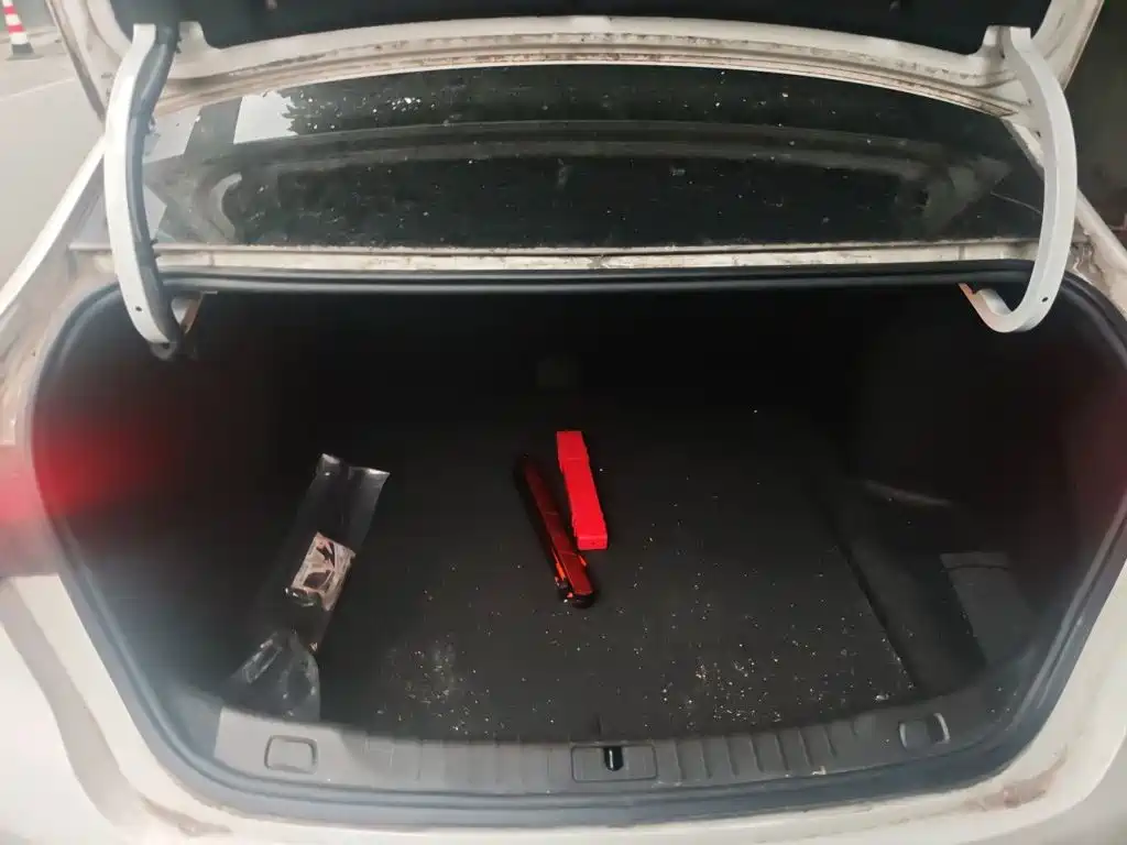 Buick Verano — миниатюра 15