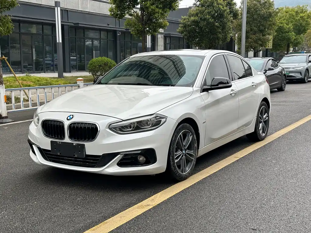 BMW 1 Series 2018