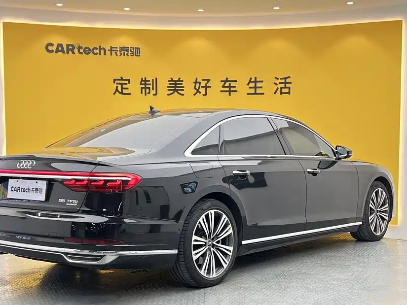 Audi A8 — миниатюра 4