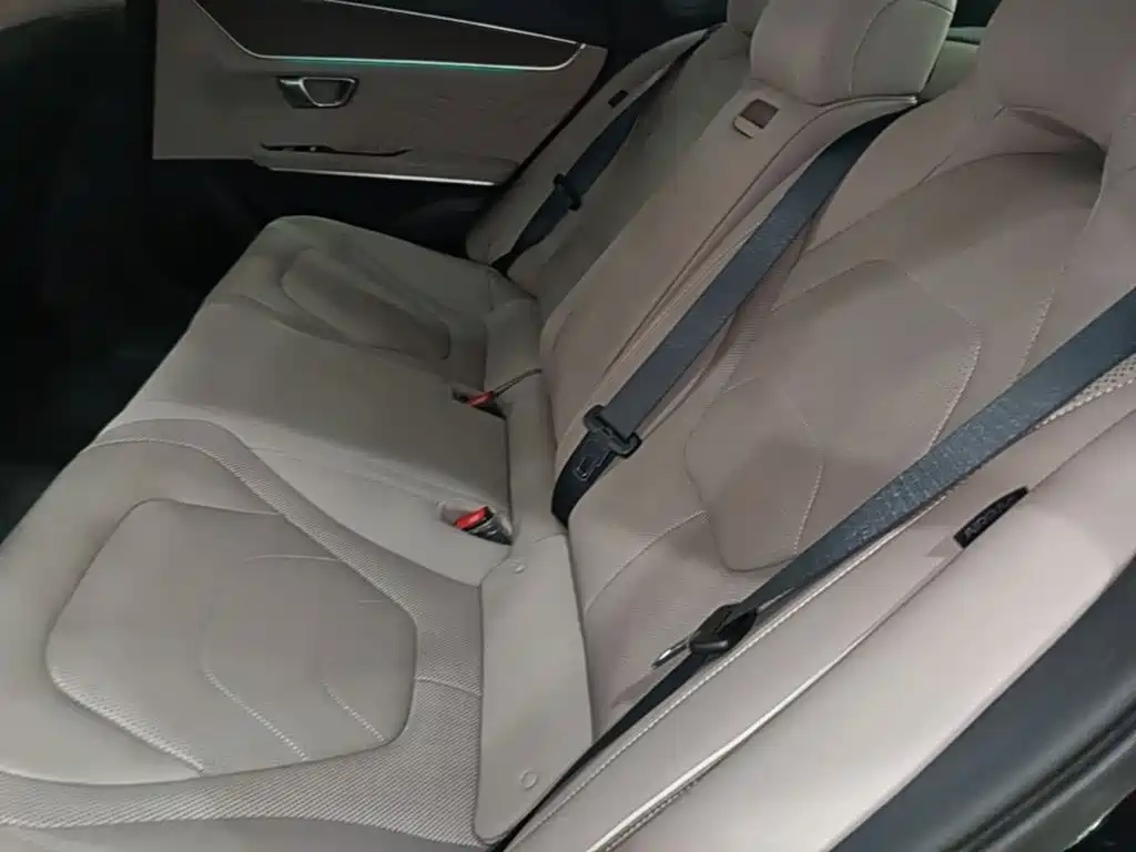 BYD Han — миниатюра 17