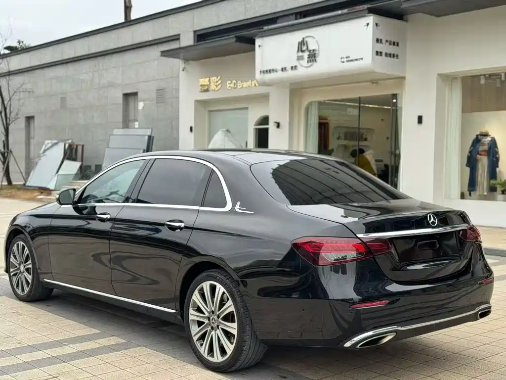 Mercedes-Benz E-Class E 2017 E 320 L 4MATIC
