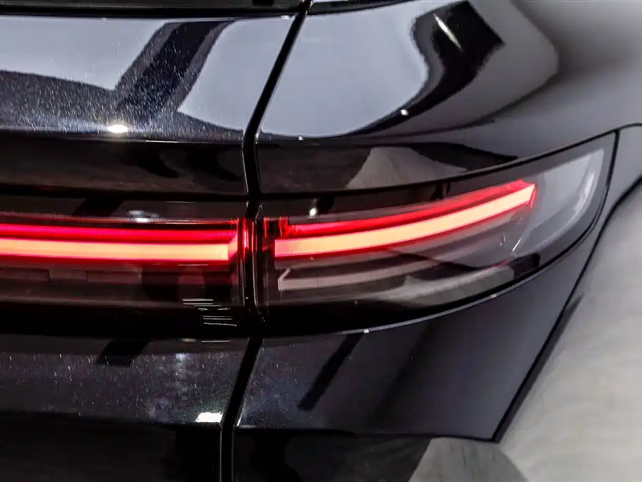 Li Auto i8 — фотографии объявления, Фото 15