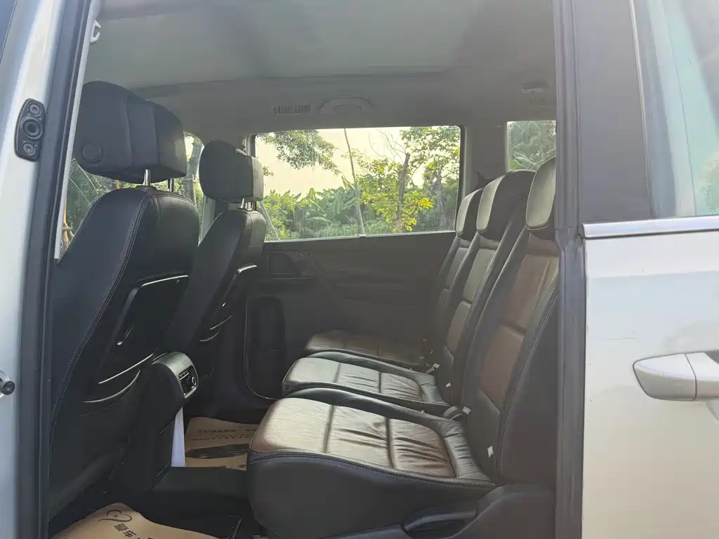 SEAT Олимп. — миниатюра 11