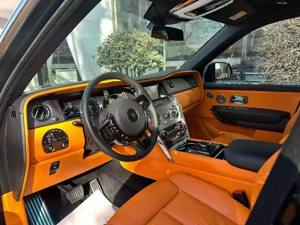 ROLLS-ROYCE CULLINAN