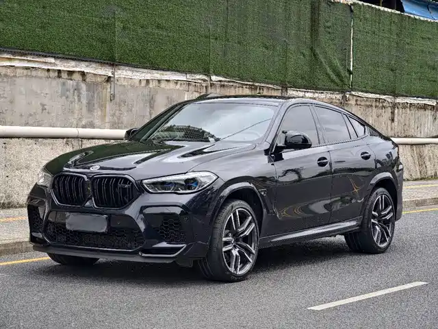BMW  X6 M 2023