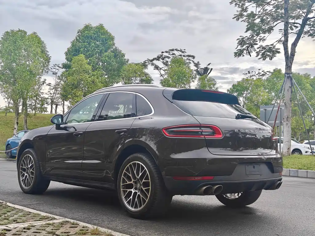 Porsche Macan 2016 Macan S 3.0T