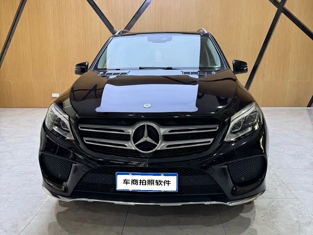 MERCEDES-BENZ GLE