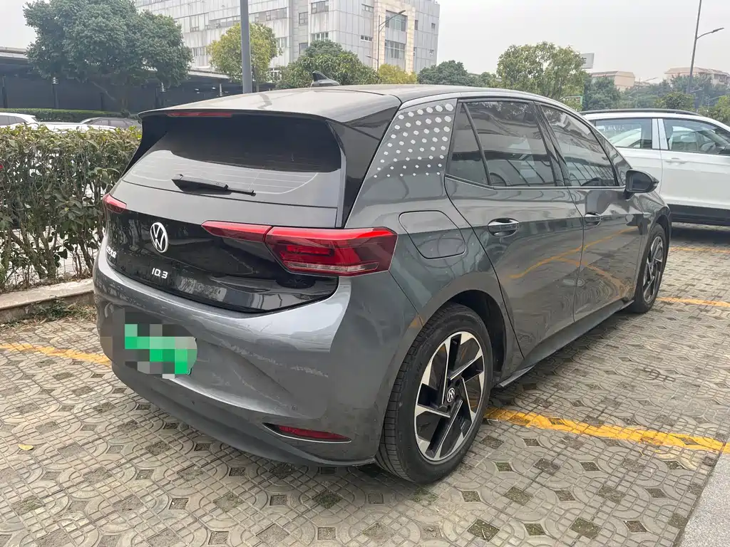 VOLKSWAGEN ID.3