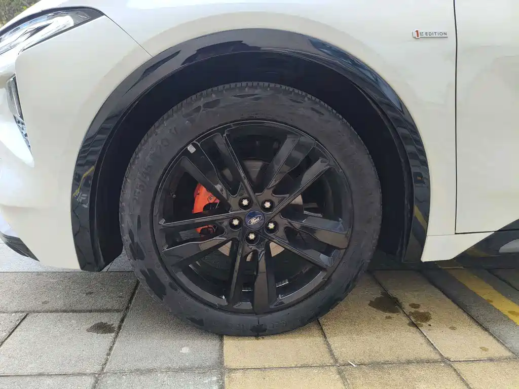 Ford Evos — миниатюра 12