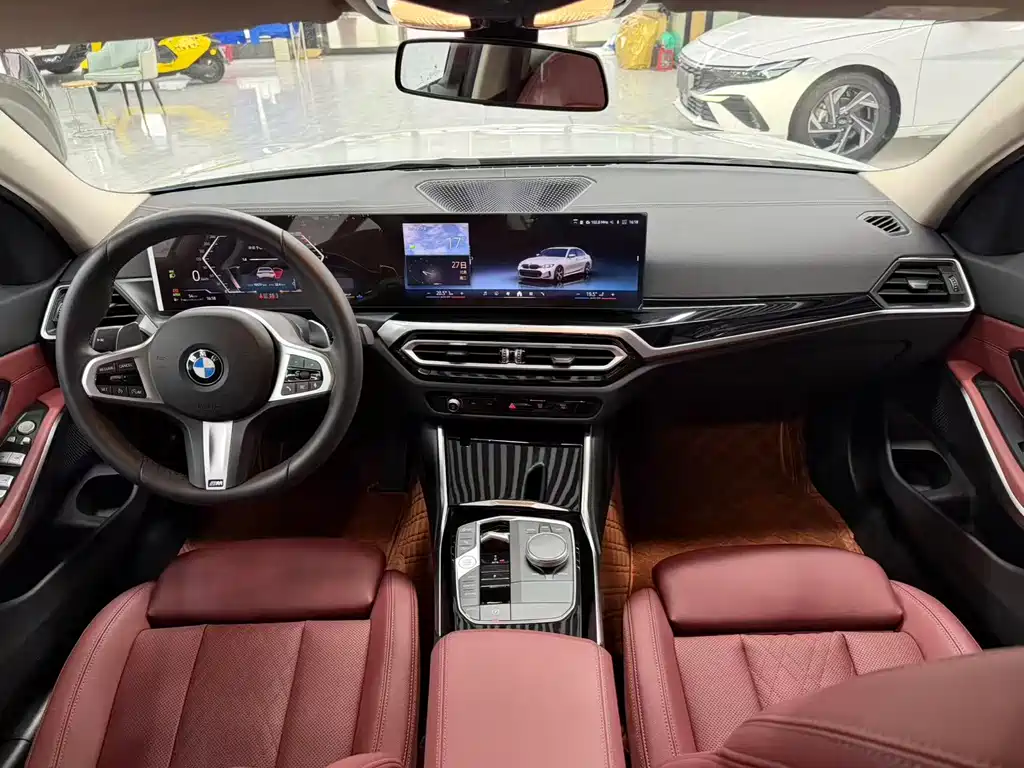 BMW 3 Series — миниатюра 8