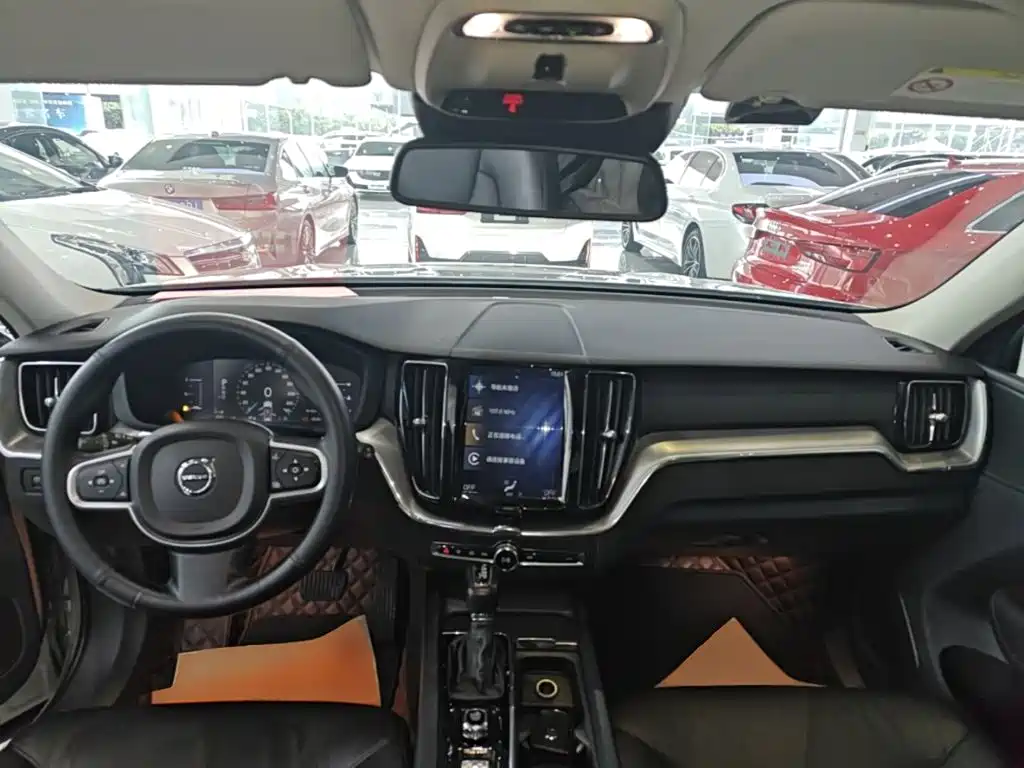Volvo XC60 — миниатюра 10