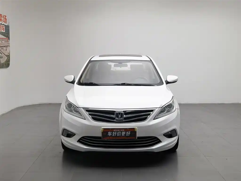 Changan Eado 2015 1.6L AT Luxury