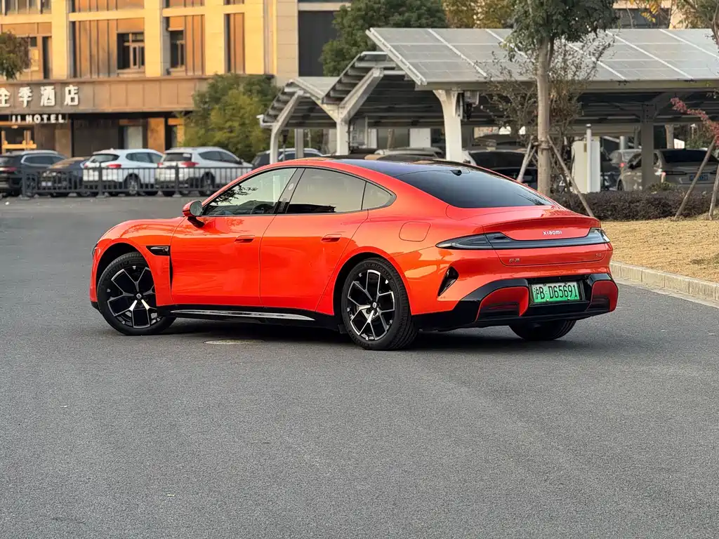 XIAOMI CAR XIAOMI SU7