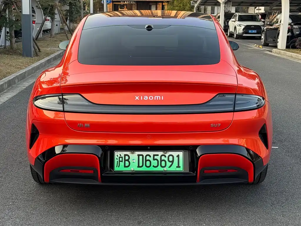 XIAOMI CAR XIAOMI SU7