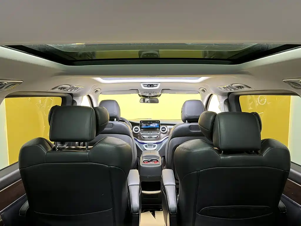 Mercedes-Benz V-Class — миниатюра 36