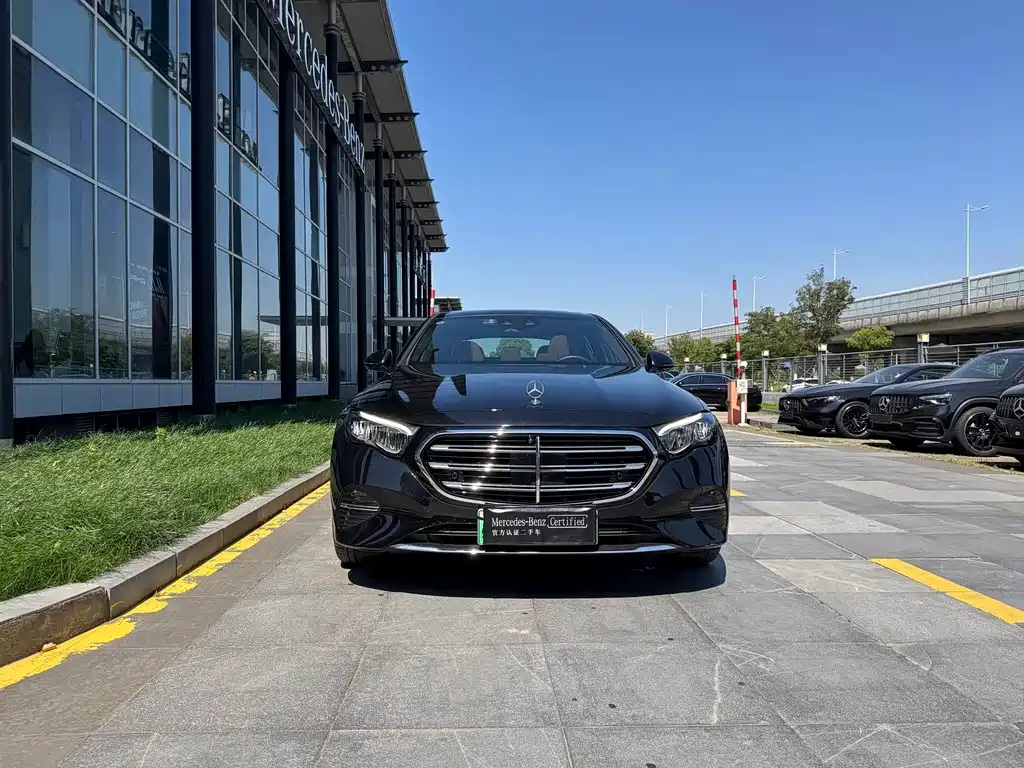 Mercedes-Benz E-Class E 2024 E 350 e L