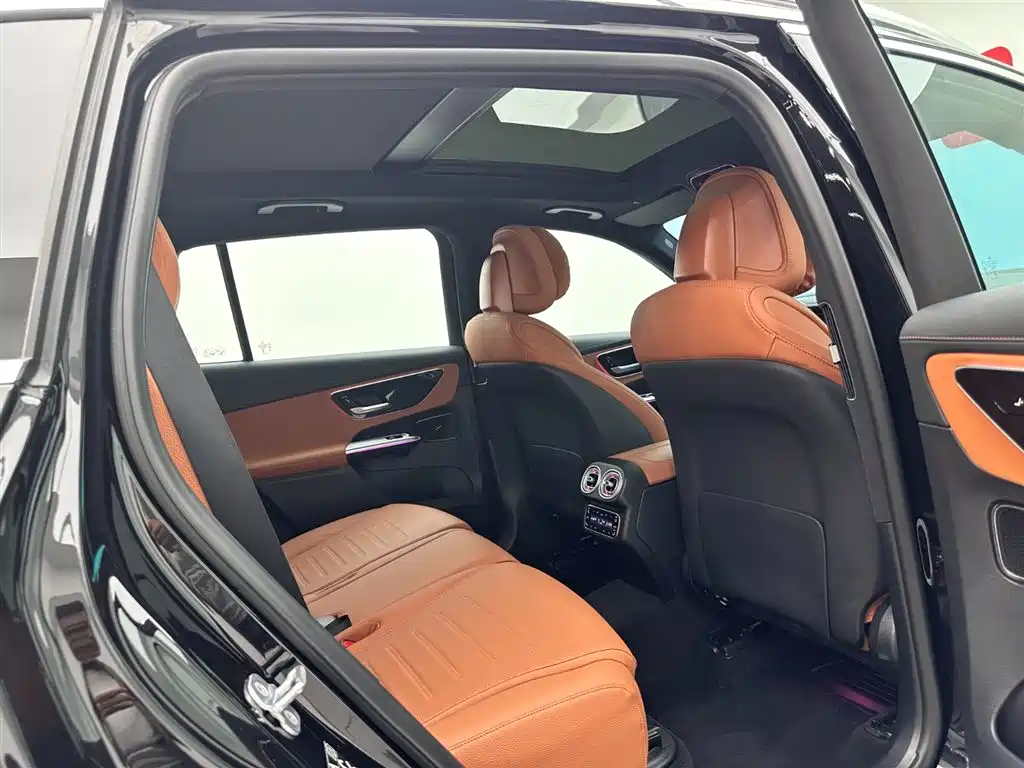 Mercedes-Benz GLC 2025 Черный из Китая, фото 5