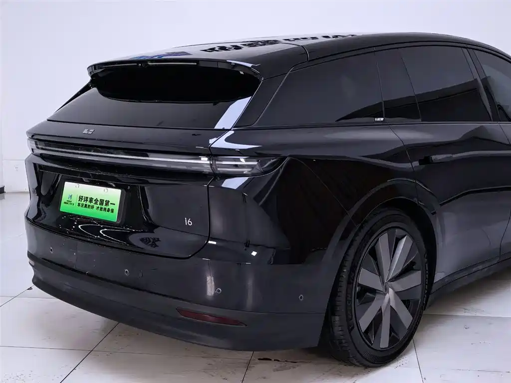 Li Auto i6 2025 Standard