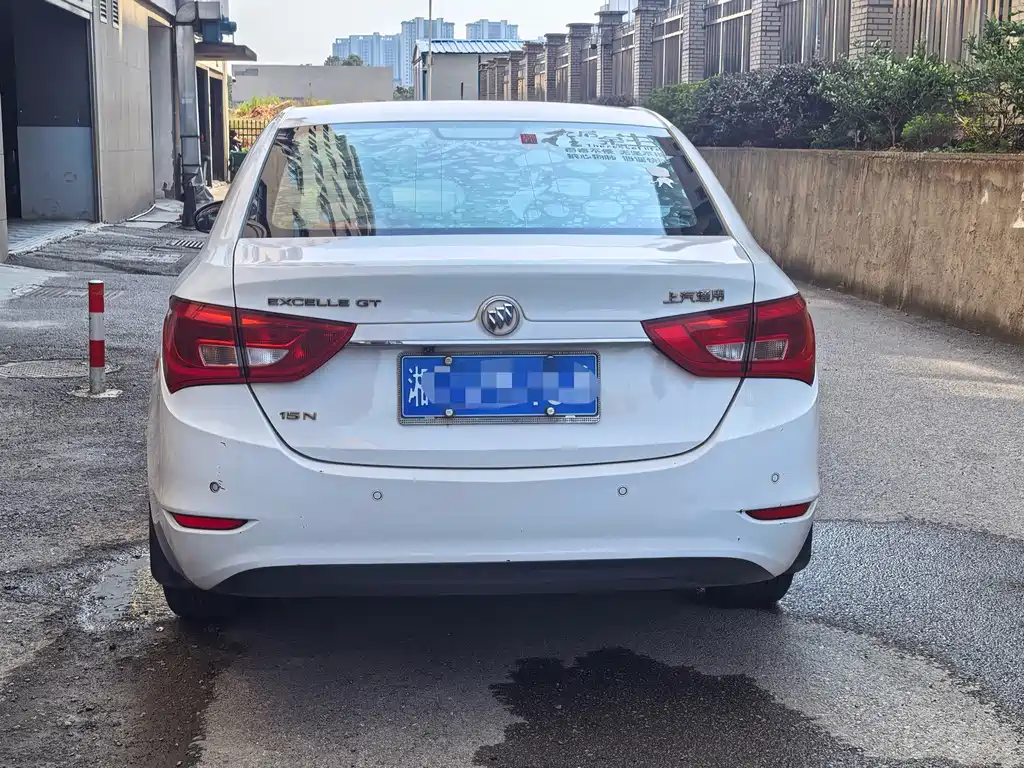 Buick Excelle — миниатюра 6