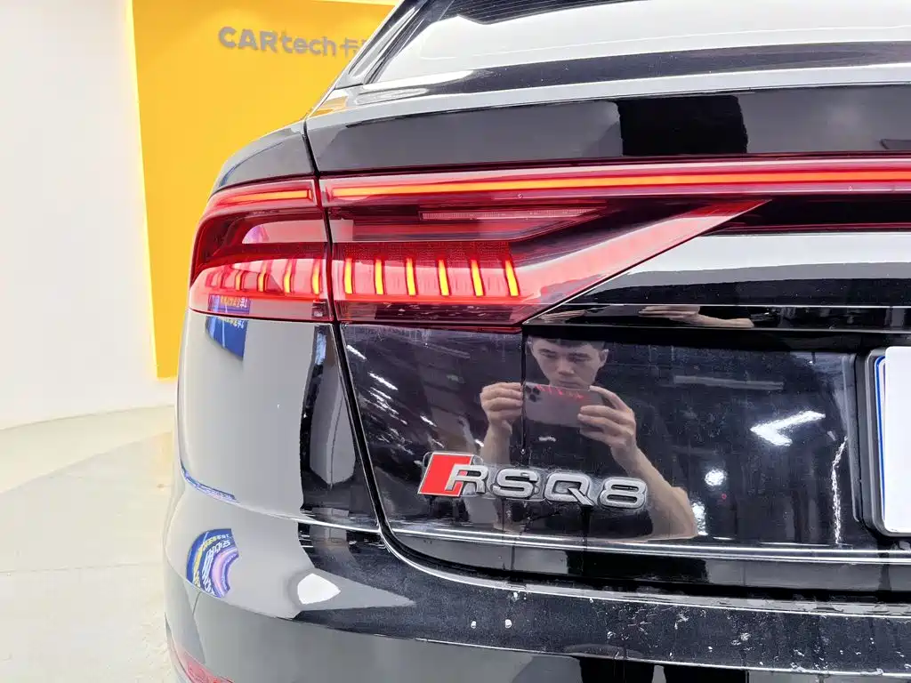Audi Q8 — миниатюра 9