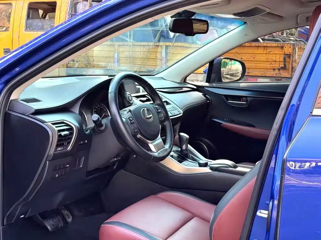 Lexus NX — миниатюра 6