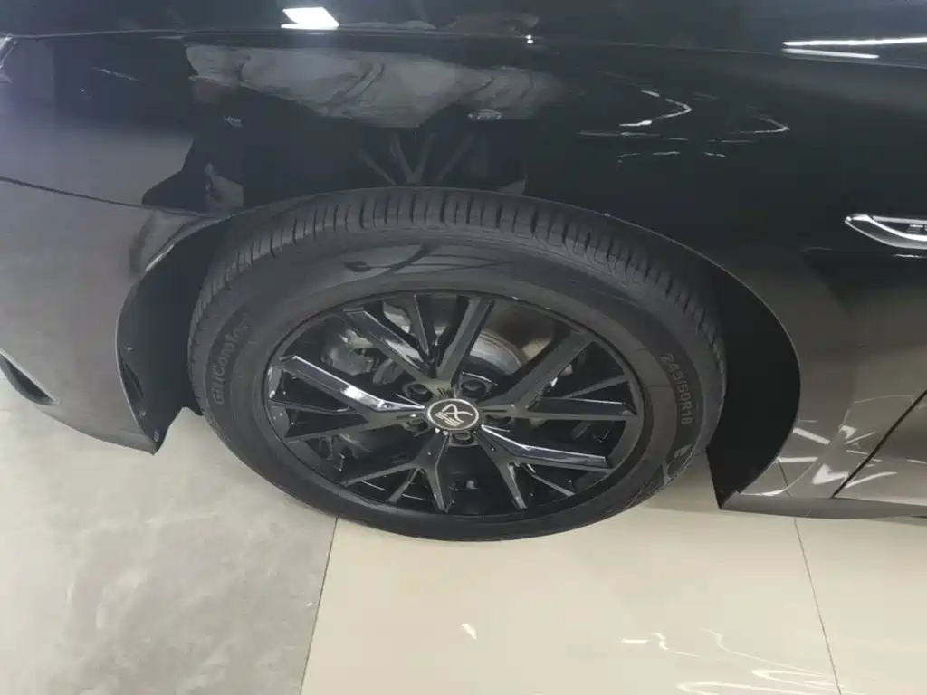 BYD Han — миниатюра 23