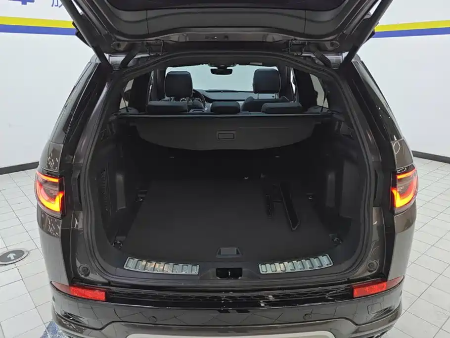 Land Rover Discovery Sport — миниатюра 4