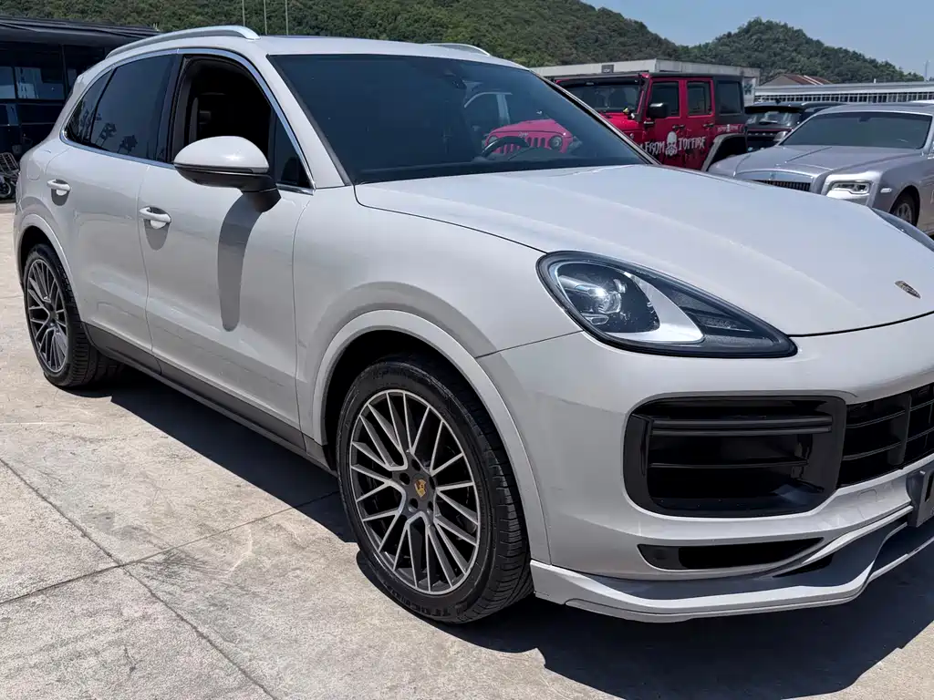 Porsche Cayenne 2019 Cayenne 3.0T