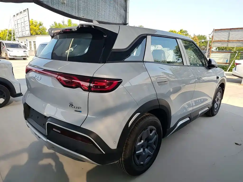 BYD Yuan UP — миниатюра 7