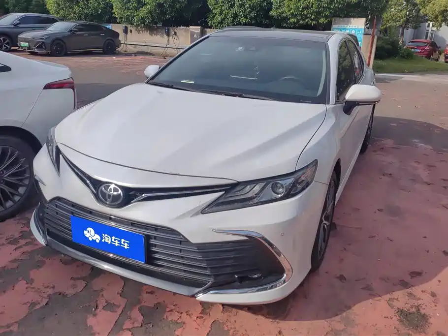Toyota Camry 2022