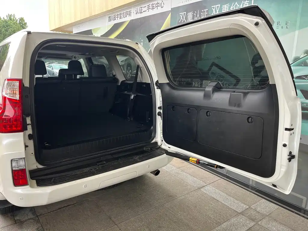 Lexus GX — миниатюра 7