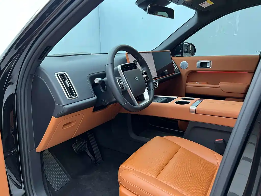 Li Auto Li L8 — миниатюра 3
