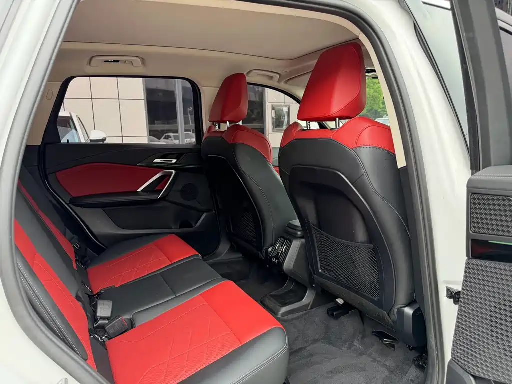 BMW X1 — миниатюра 8