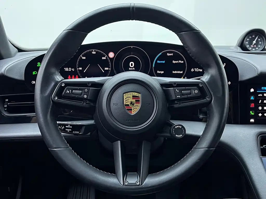 Porsche Taycan — миниатюра 13