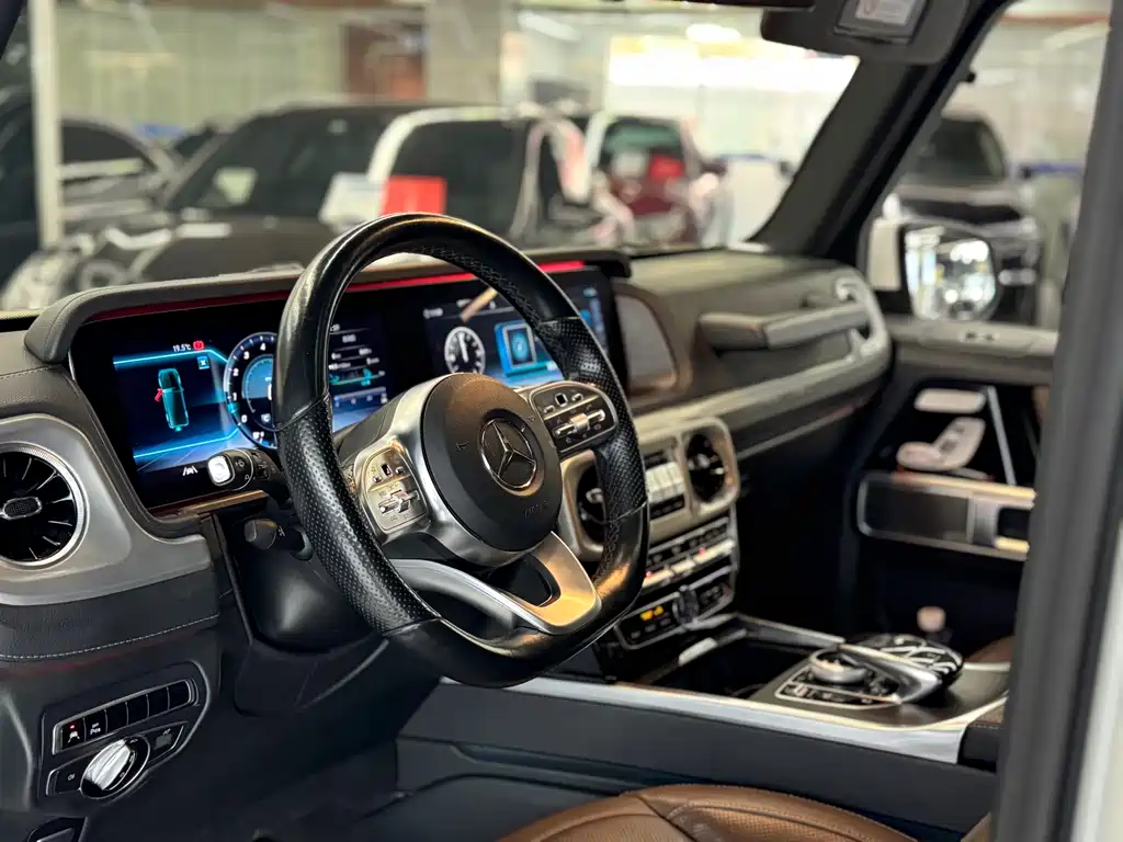 MERCEDES-BENZ G CLASS