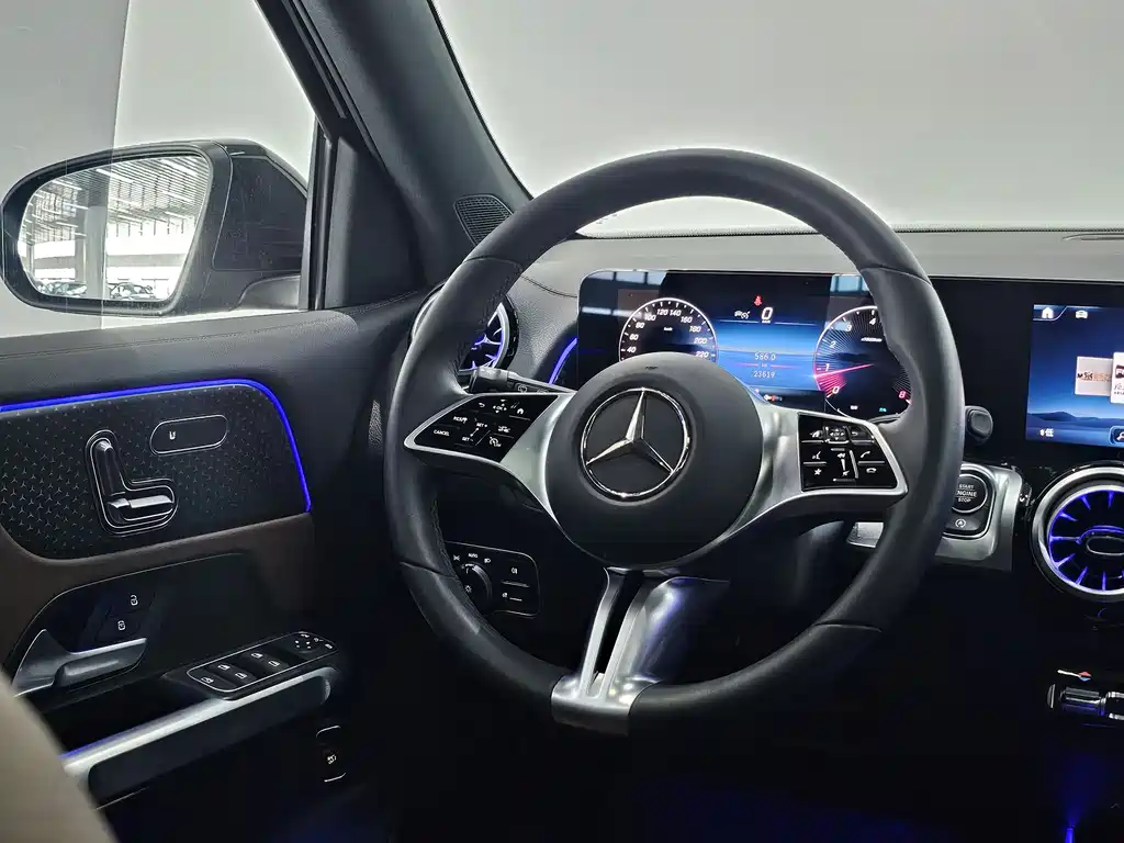 Mercedes-Benz GLB 2024 GLB 220 Fashion