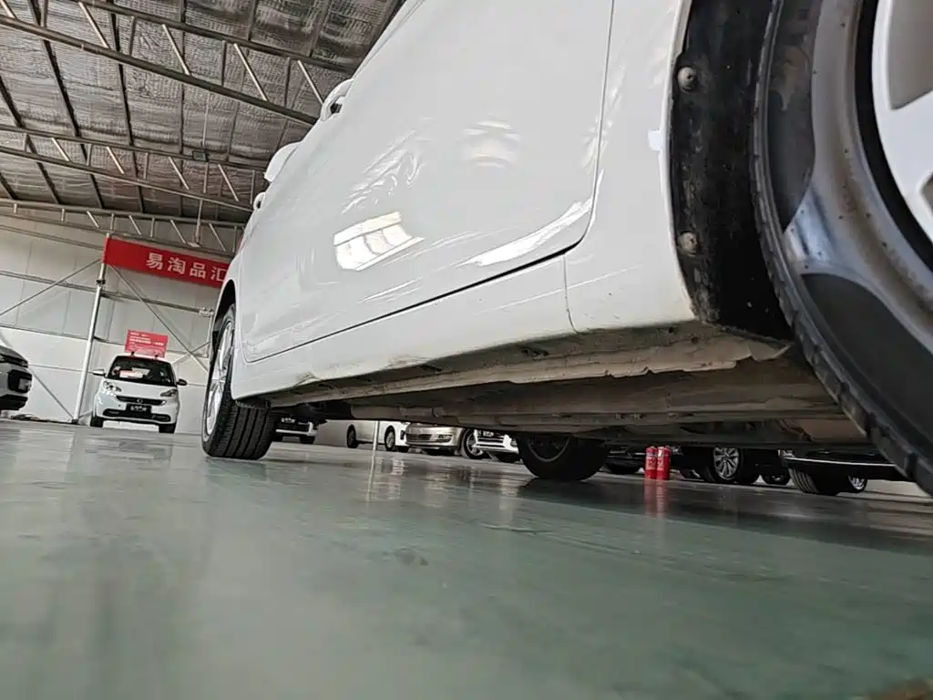 Hyundai Elantra Langdong — миниатюра 21