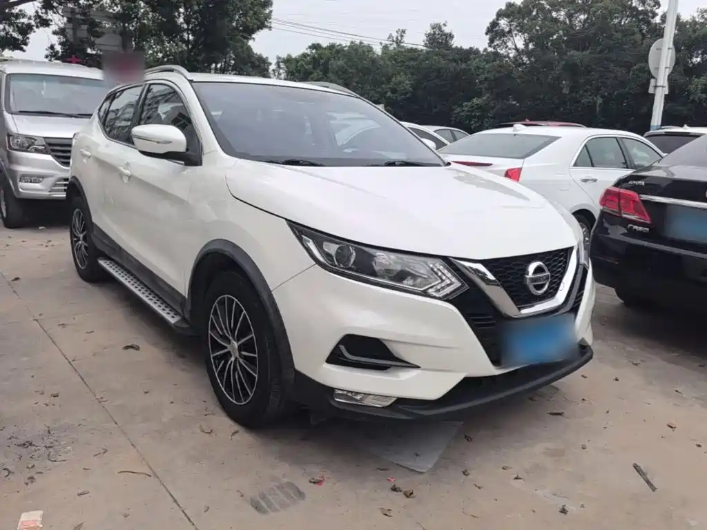 Nissan Qashqai — миниатюра 4
