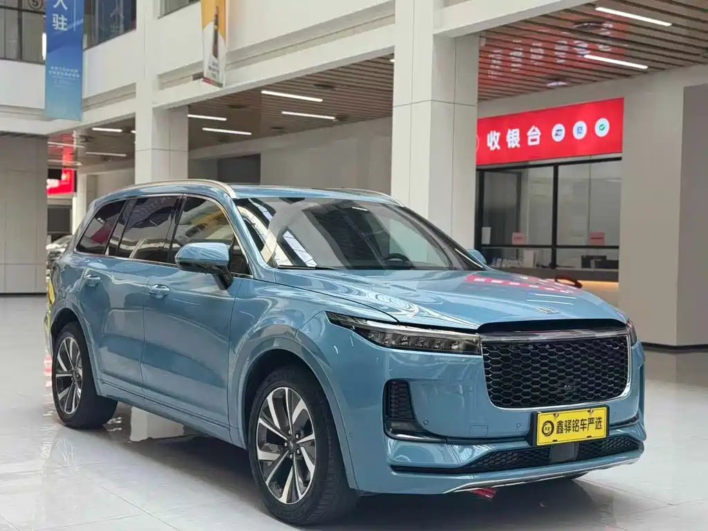 Li Auto ONE 2021 6 мест