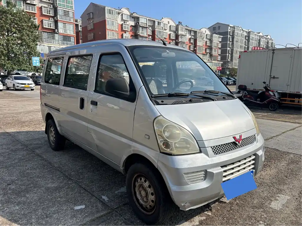 Wuling Rongguang — миниатюра 3