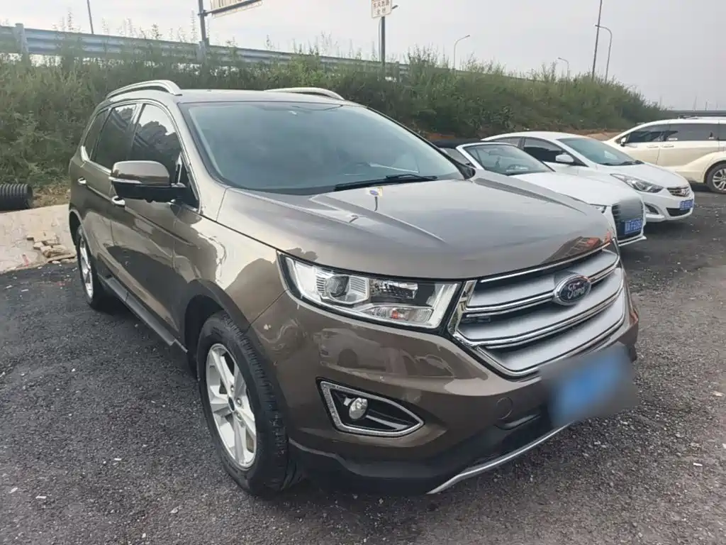Ford Edge — миниатюра 4