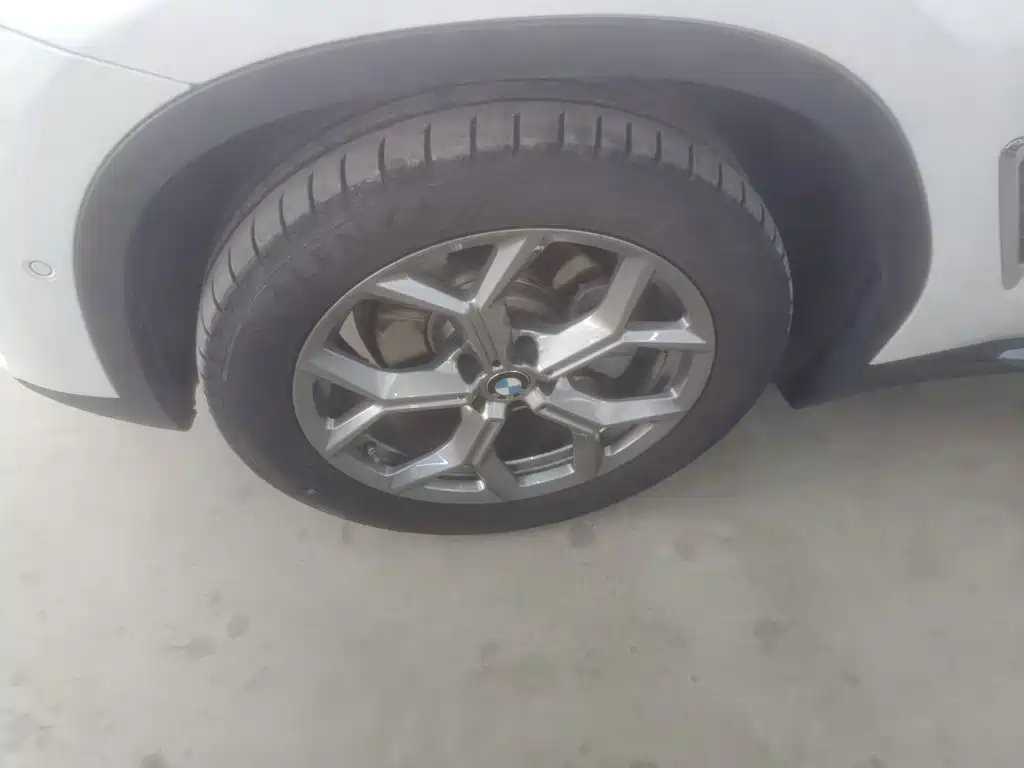 BMW X3 — миниатюра 23