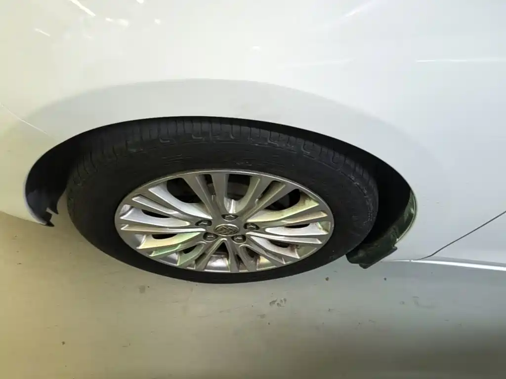 Buick Excelle — миниатюра 23