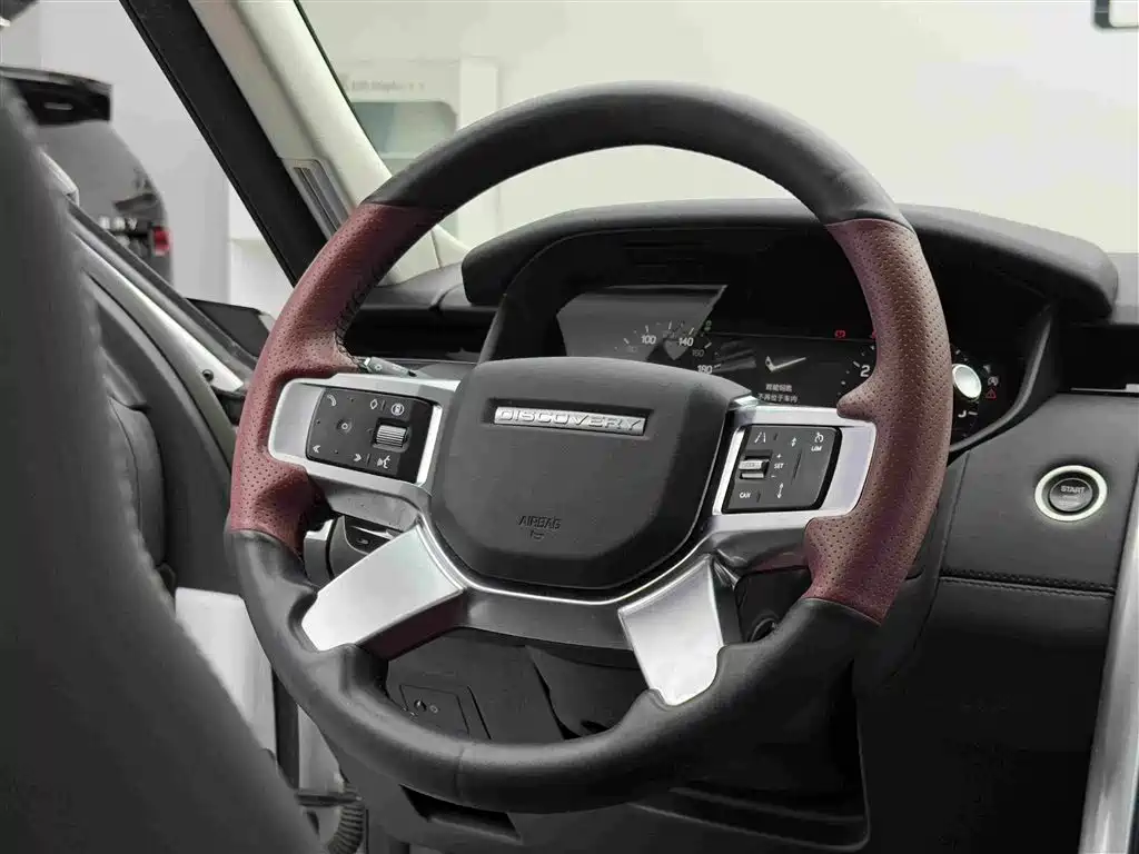 Land Rover Discovery — миниатюра 13