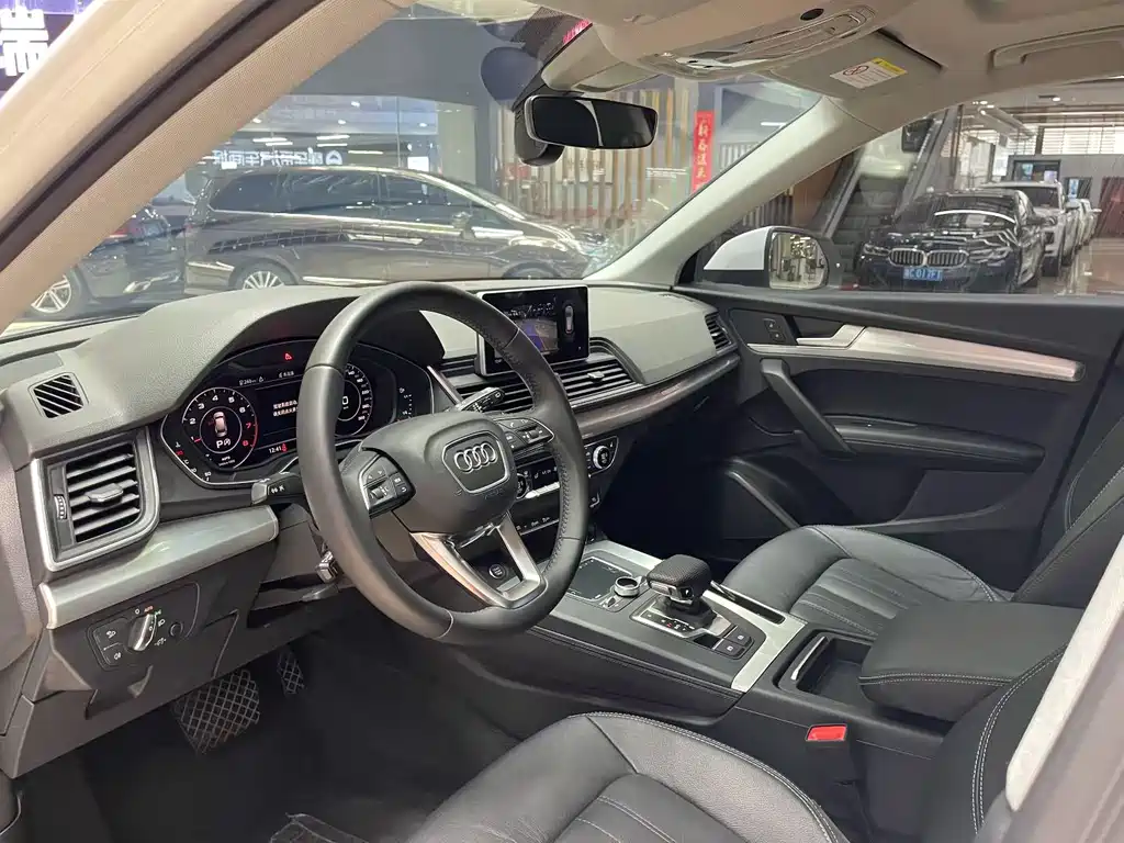 Audi Q5L — миниатюра 4