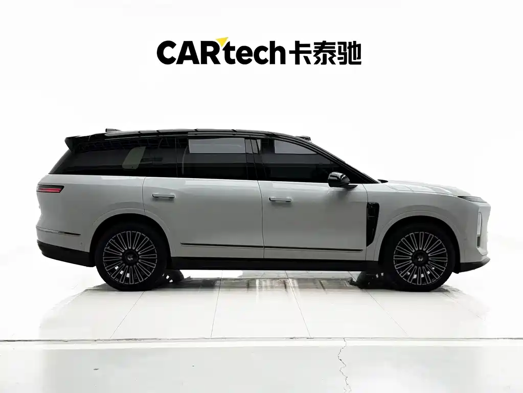 NIO ES8 — миниатюра 5